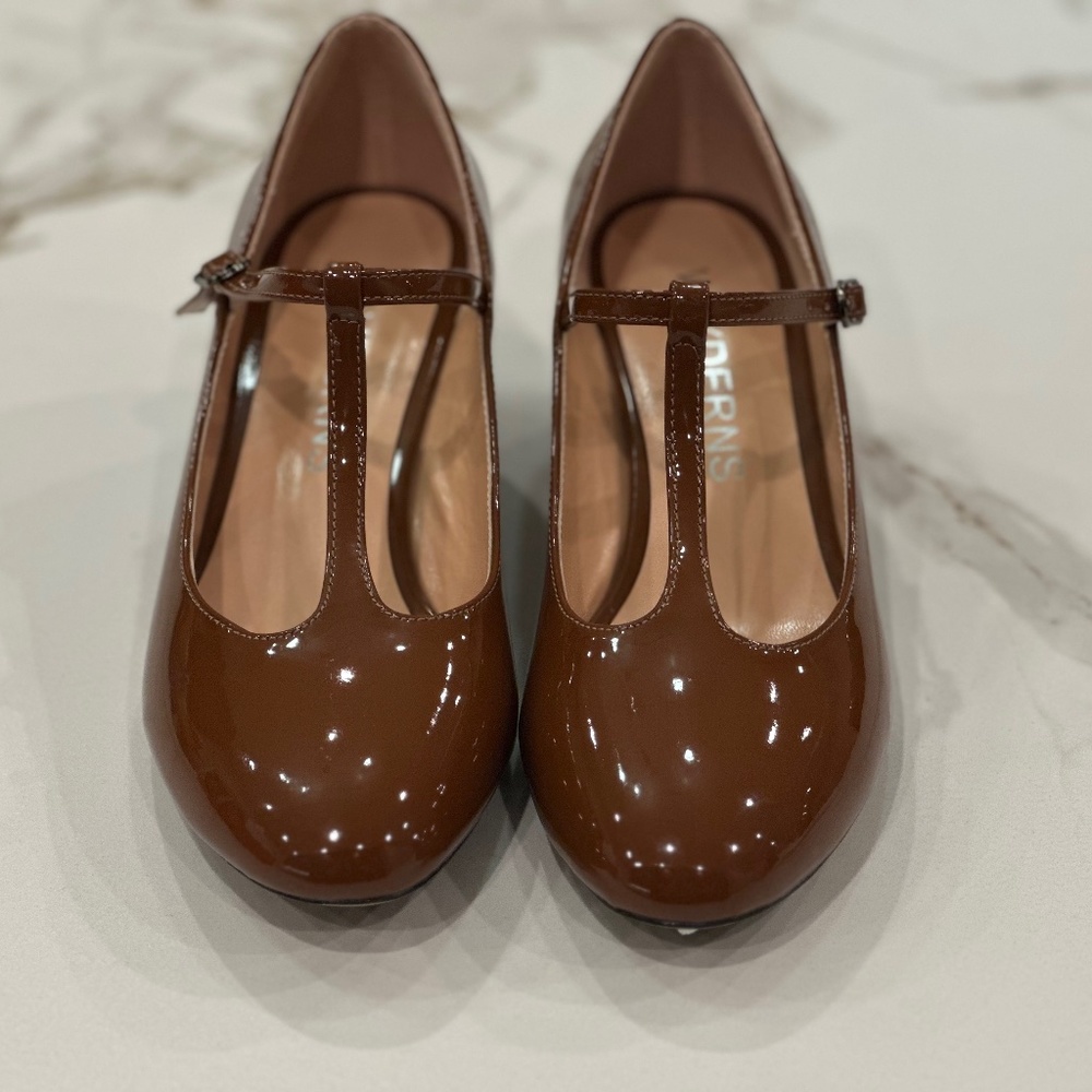 Women's Patent Leather T Strap Ankle Strap Round Toe Low Chunky Heel Pumps Shoes
